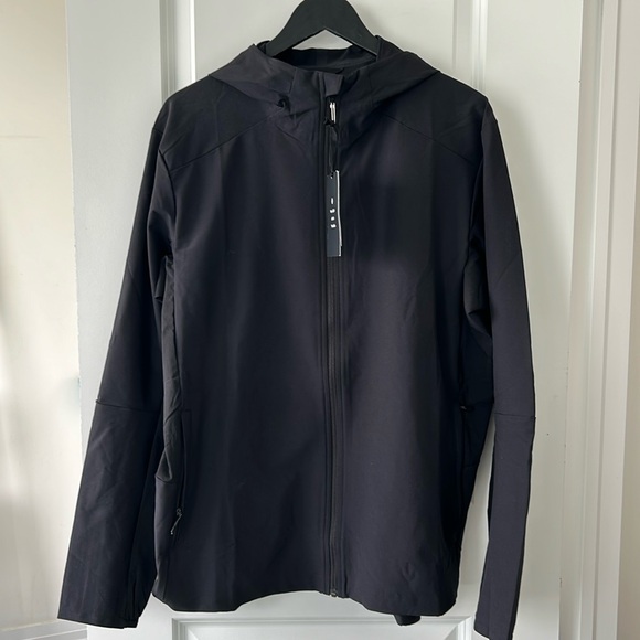 Lululemon Jacket - Picture 4 of 9